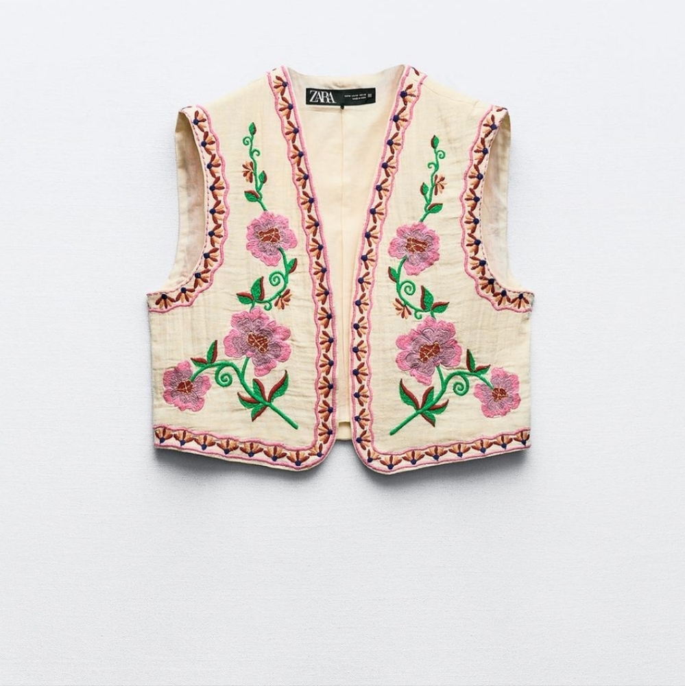 BNWT! ZARA Embroidered vest